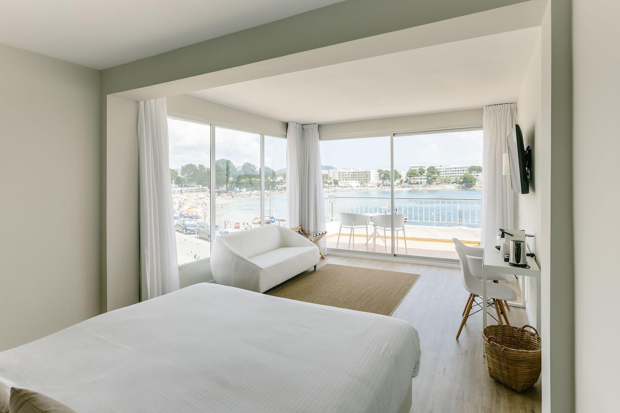Отель Aluasoul Ibiza - Adults Only Эс-Кана Экстерьер фото