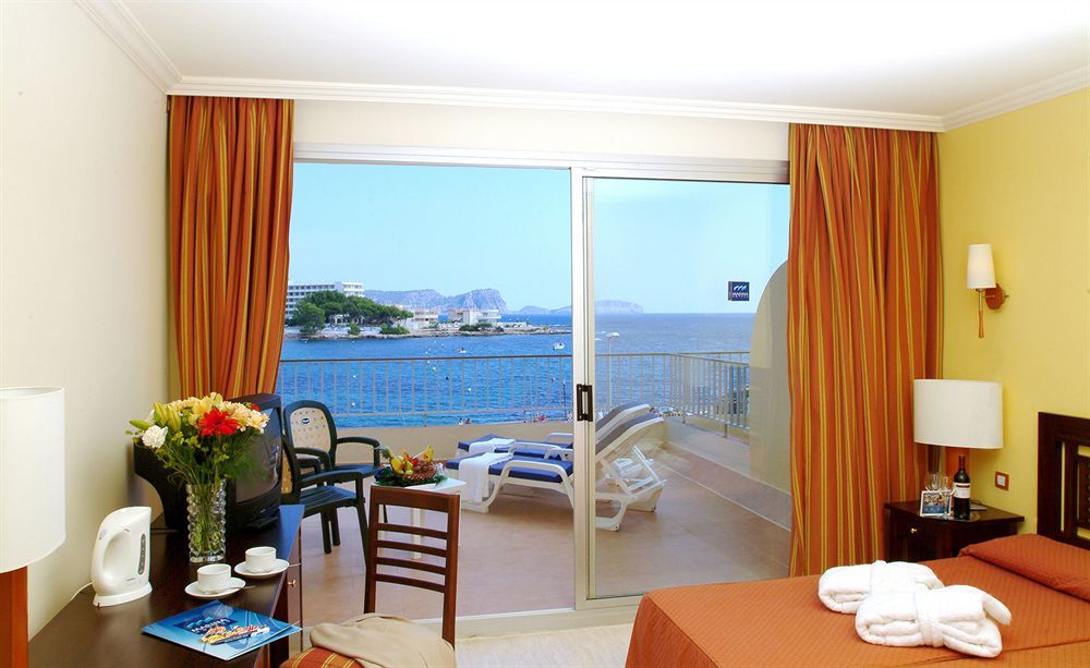 Отель Aluasoul Ibiza - Adults Only Эс-Кана Экстерьер фото